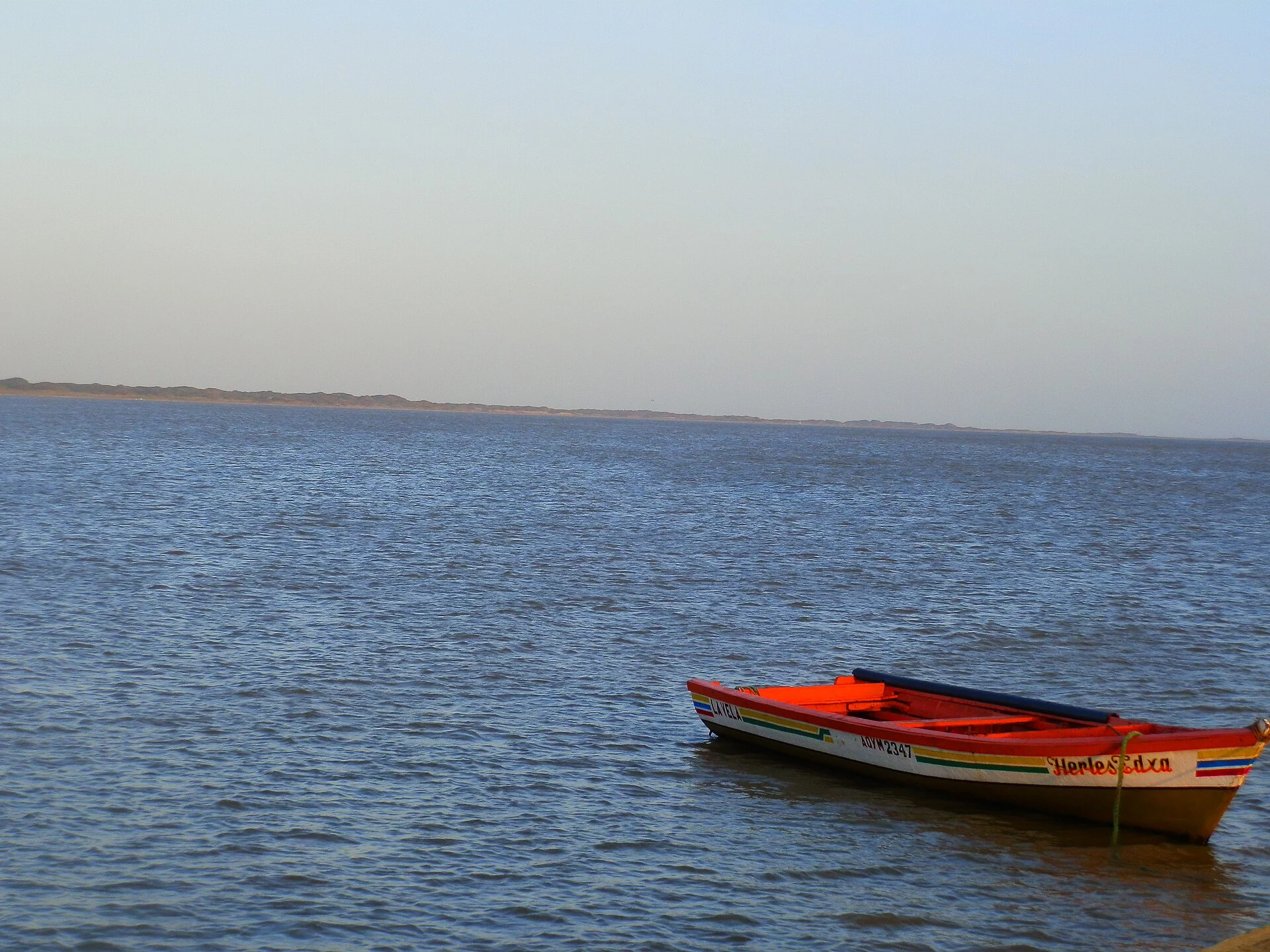 Coro e La Vela entre terra, porto e dunas, com a viagem em pausa