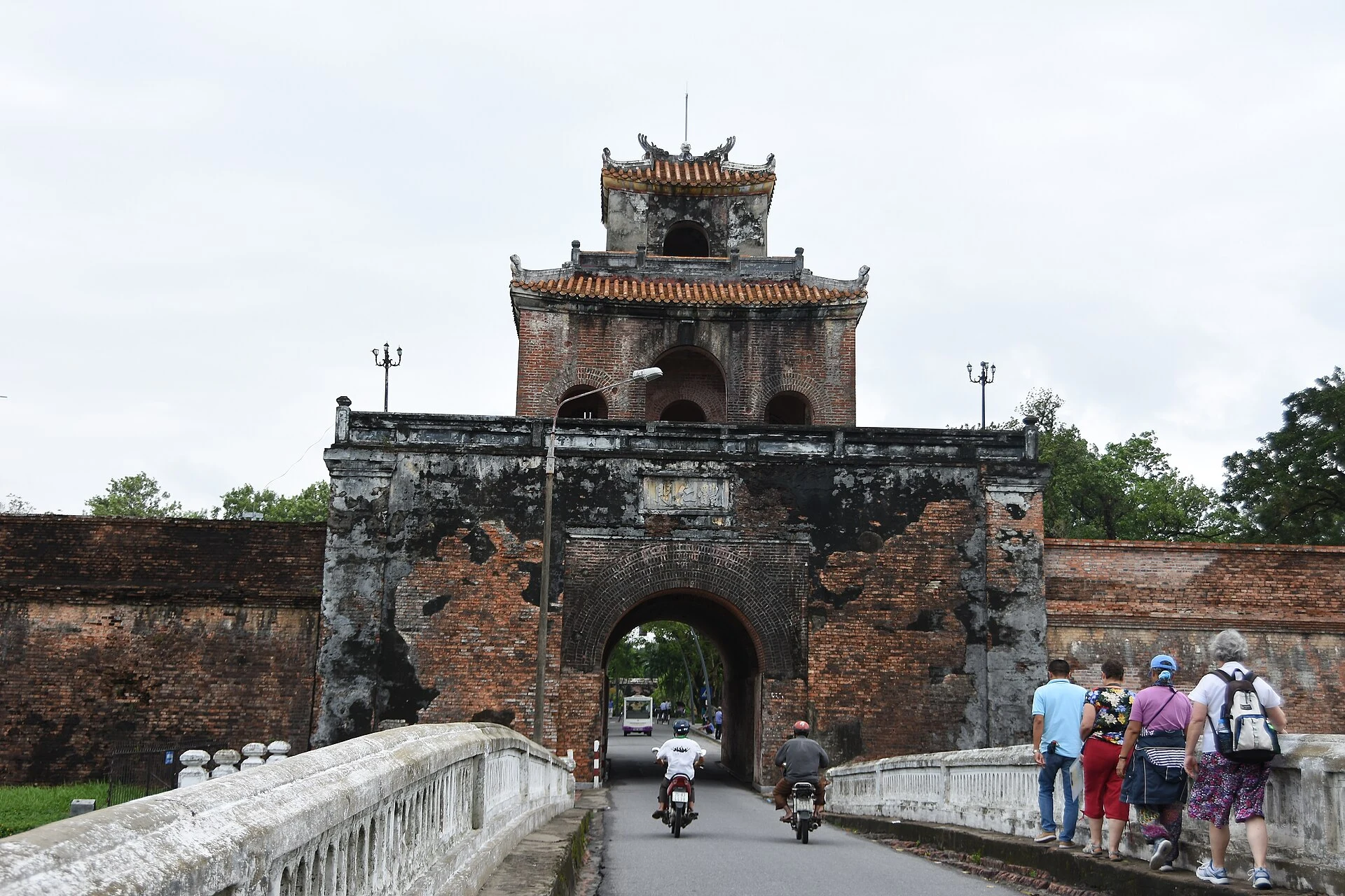 Puerta Ngọ Môn, entrada a la Ciudadela Imperial de Huế.