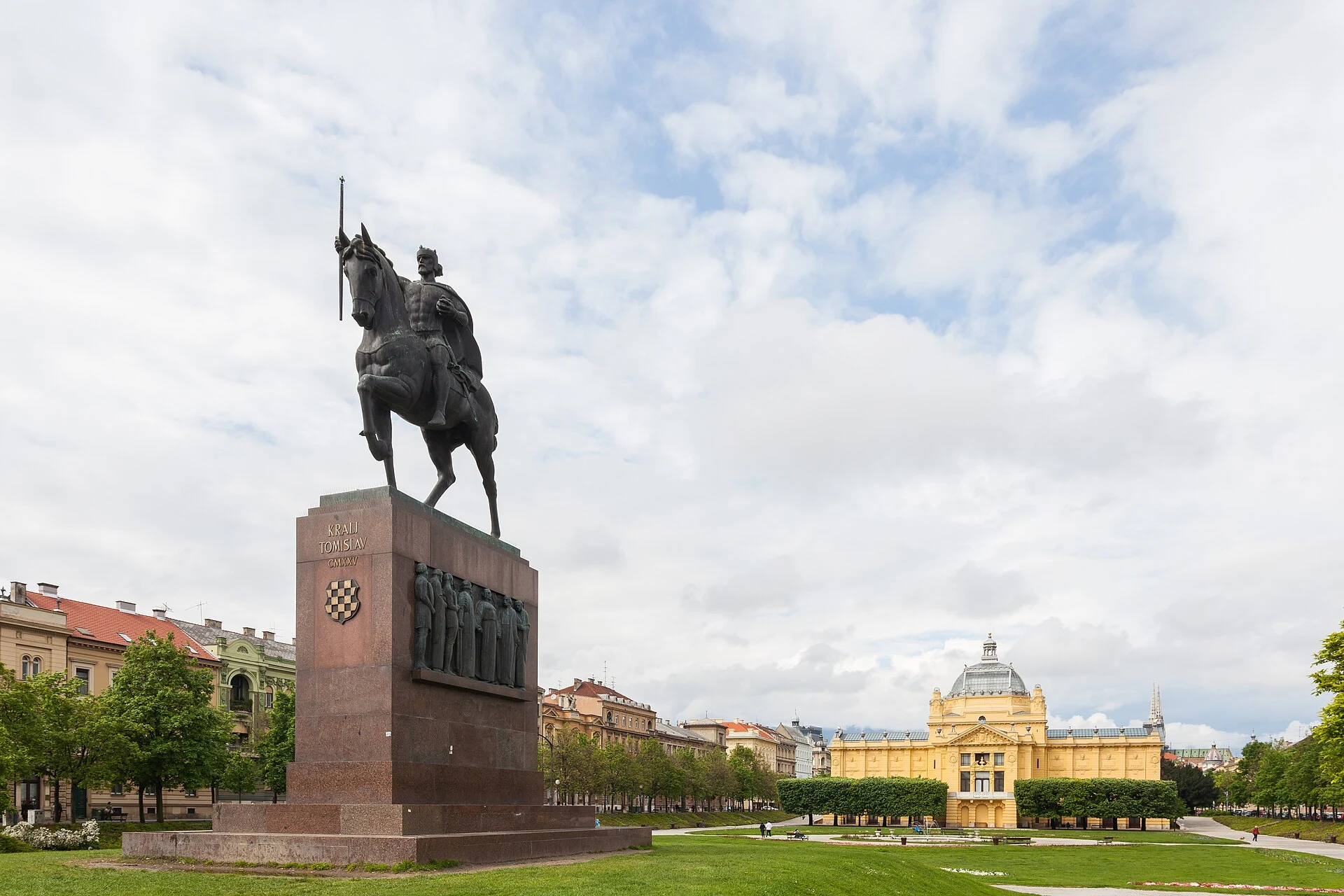 Vista urbana de Zagreb, capital de Croacia