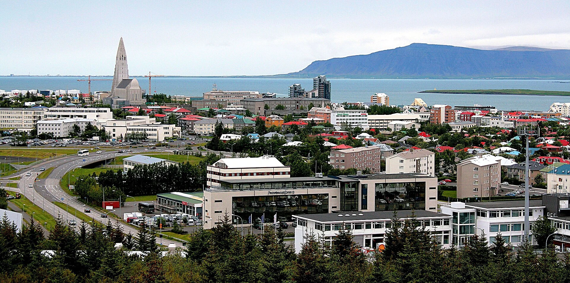 Vista urbana de Reikiavik, capital de Islandia.