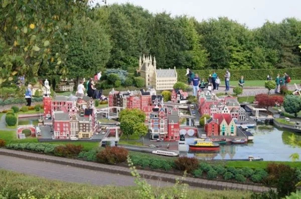 Vista urbana de Ámsterdam, capital de los Países Bajos.