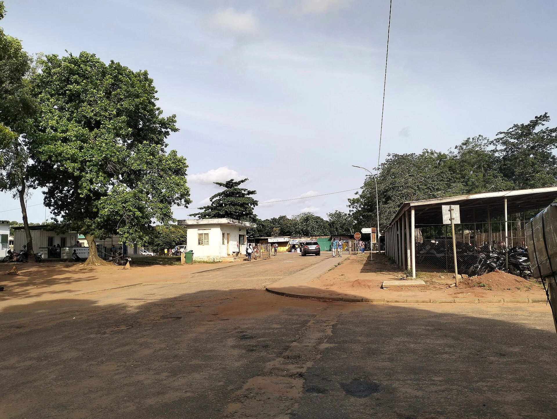 Vista urbana contemporánea de Lomé, capital de Togo.