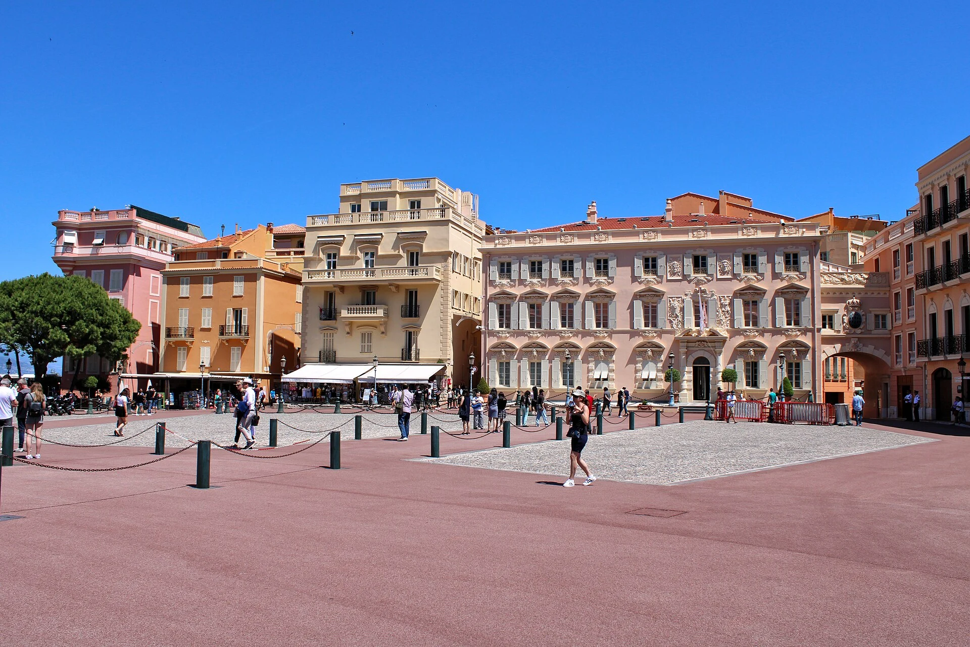 Place du Palais